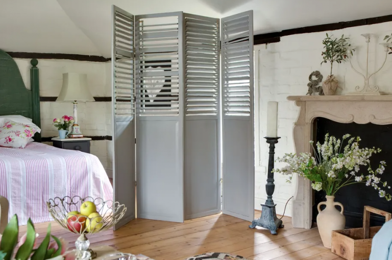 Room Divider